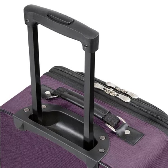 Skyway luggage 3 set Carry-on Exterior
Boarding Bag, Toiletry Bag duffel - Picture 10 of 15